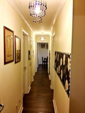 3 bedroom apt - Free parking & WiFi 350mbps